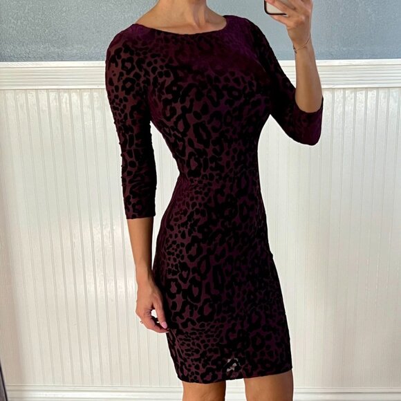Cache Black Burgundy Velvet Leopard Burnout Fitted Long Sleeve Dress 0 - Picture 2 of 4